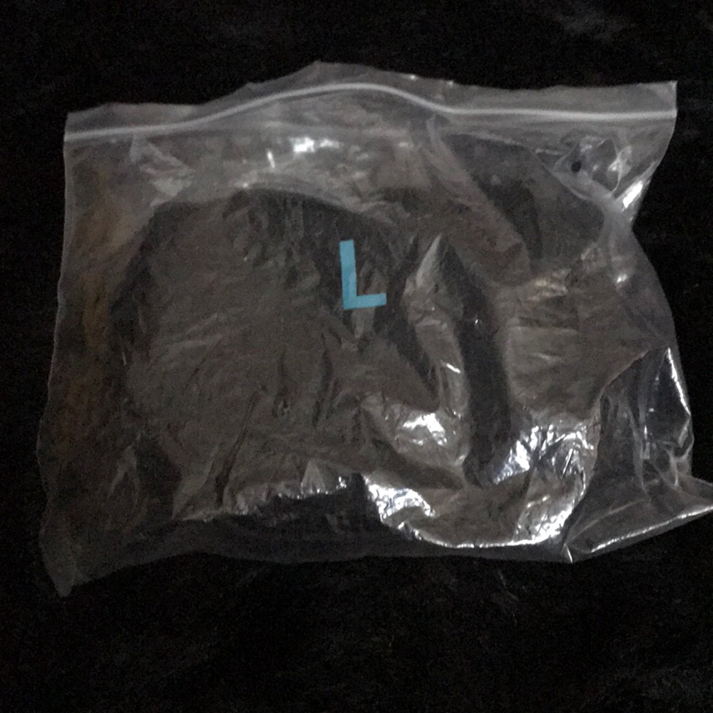 Two piece bathing suit 🖤